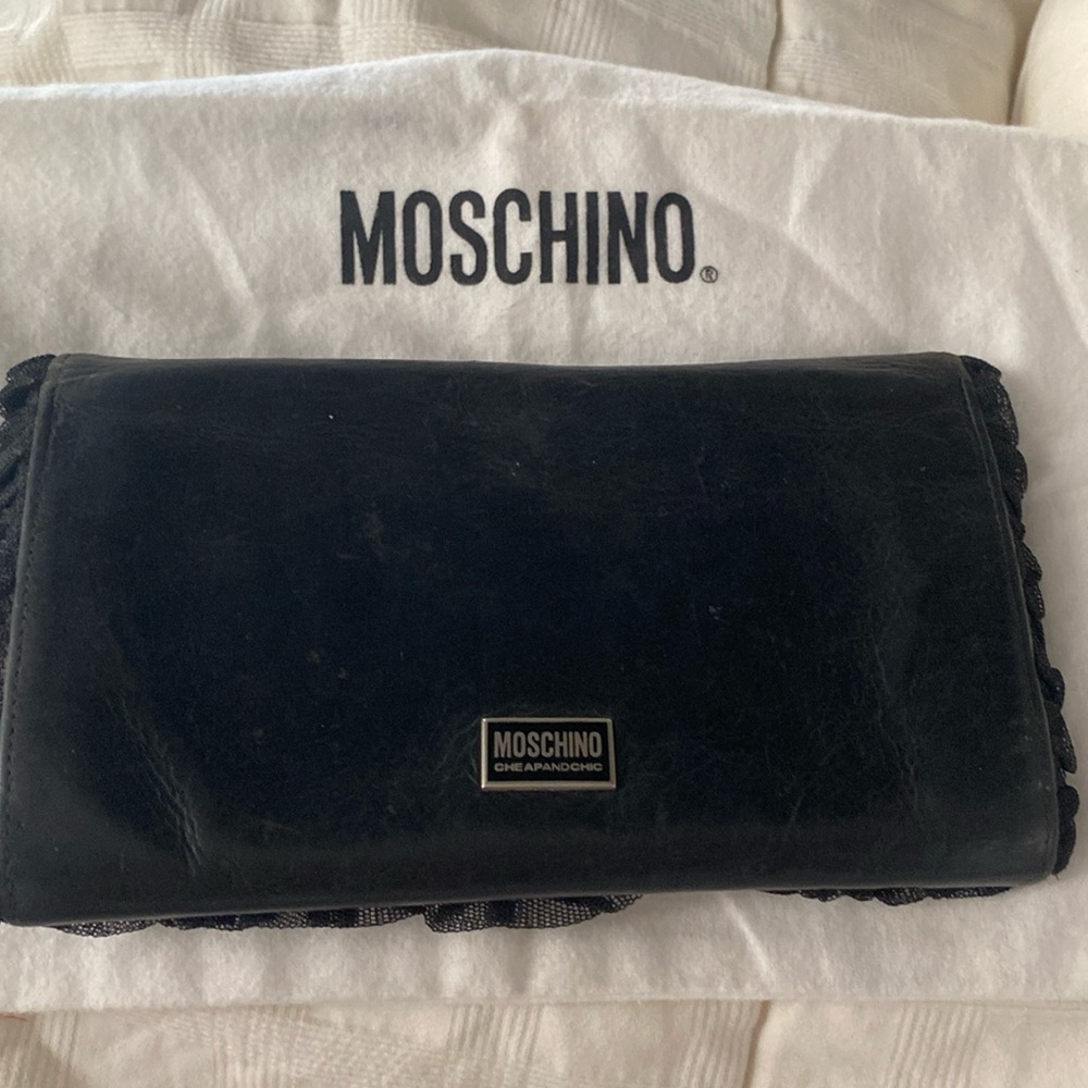 Goodbye RARE AUTHENTIC VINTAGE MOSCHINO CHEAP AND CHIC Large wallet and dust bag